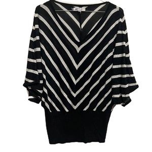 Jennifer Lopez Blouse, Black/White, Size Small